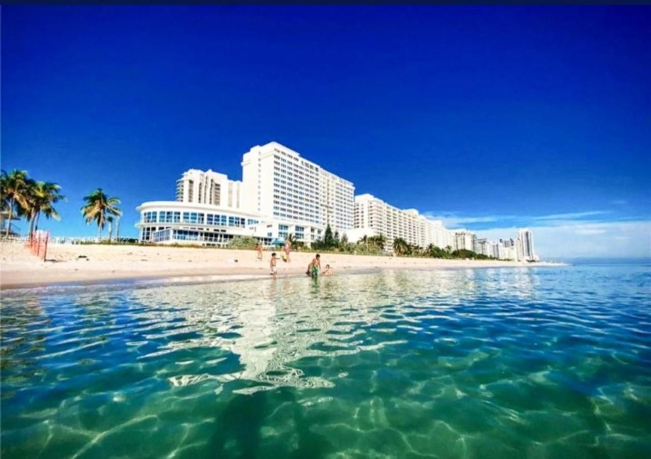 Castle 1733 Ocean View Studio With Direct Beach Access, Pool, Tennis & Free Parking Miami Beach Zewnętrze zdjęcie