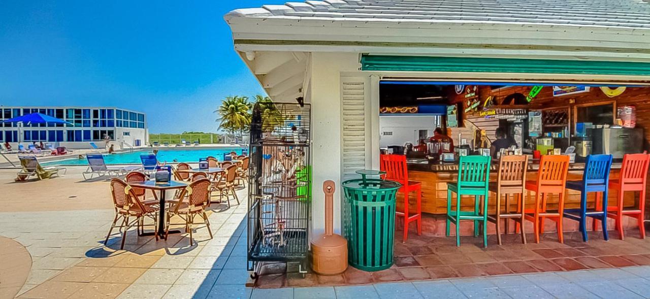 Castle 1733 Ocean View Studio With Direct Beach Access, Pool, Tennis & Free Parking Miami Beach Zewnętrze zdjęcie